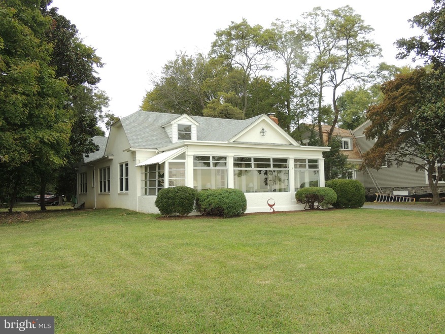 87 Bay Dr, Annapolis, MD 21403 - photo 1