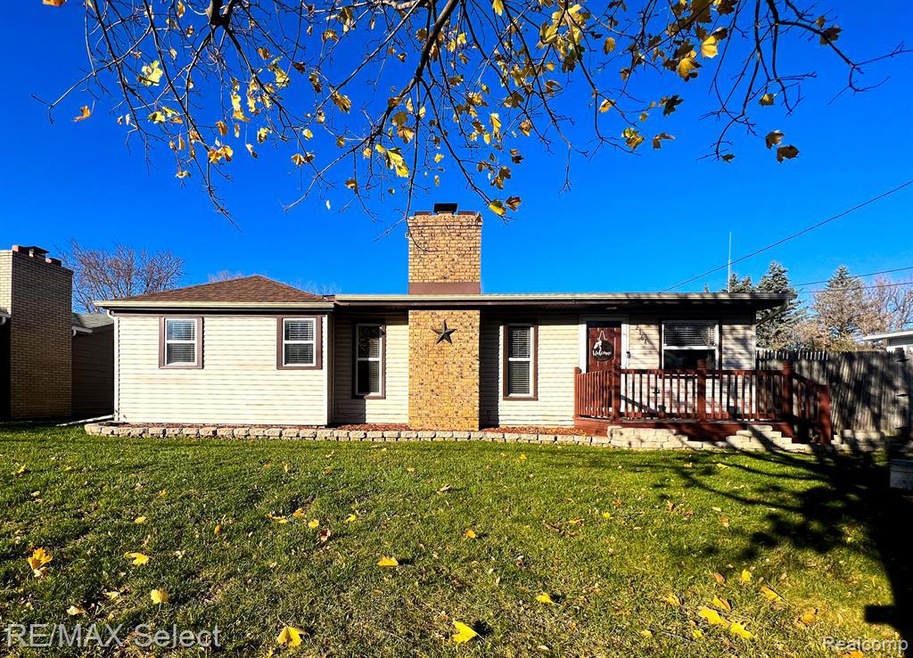 2164 Monaco St, Flint, MI 48532 - photo 1