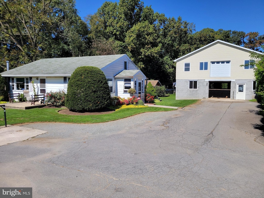 874 Pumping Station Rd, Kirkwood, PA 17536 - photo 1