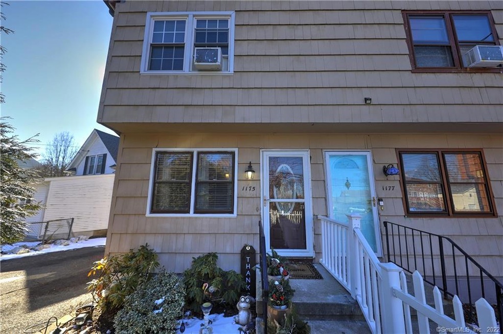 1175 Chopsey Hill Rd, Bridgeport, CT 06606 - photo 1