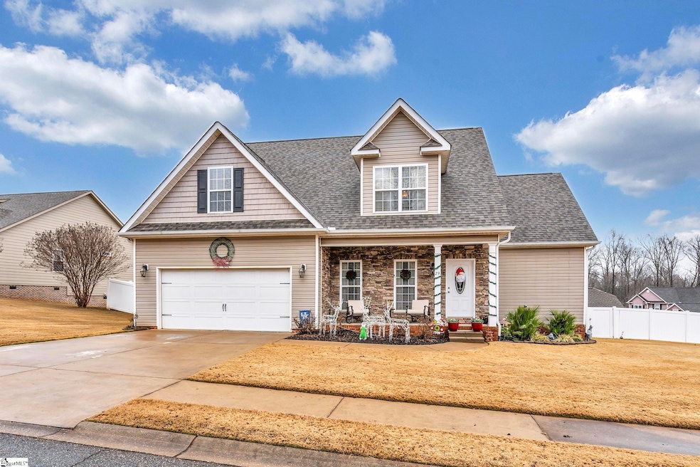 29 Hidden Springs Ln, Taylors, SC 29687 - photo 1