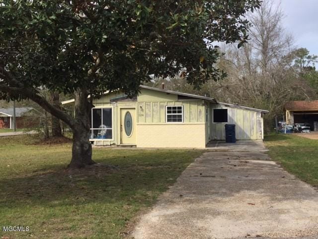 524 W Old Pass Rd, Long Beach, MS 39560 - photo 1