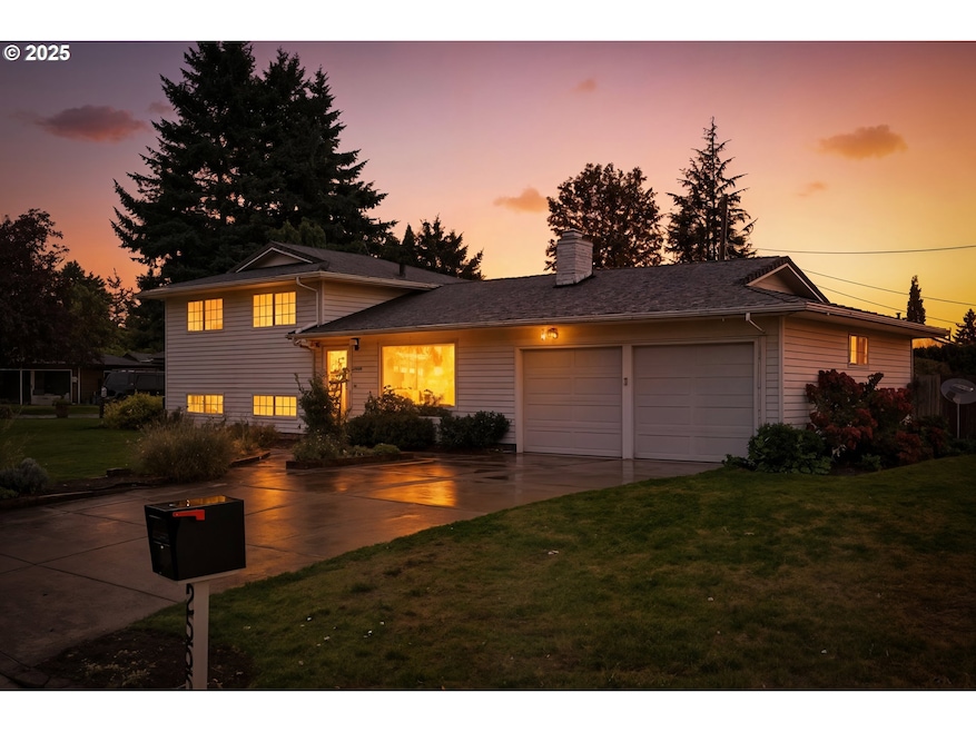 2555 NE 146th Dr, Portland, OR 97230 - photo 1