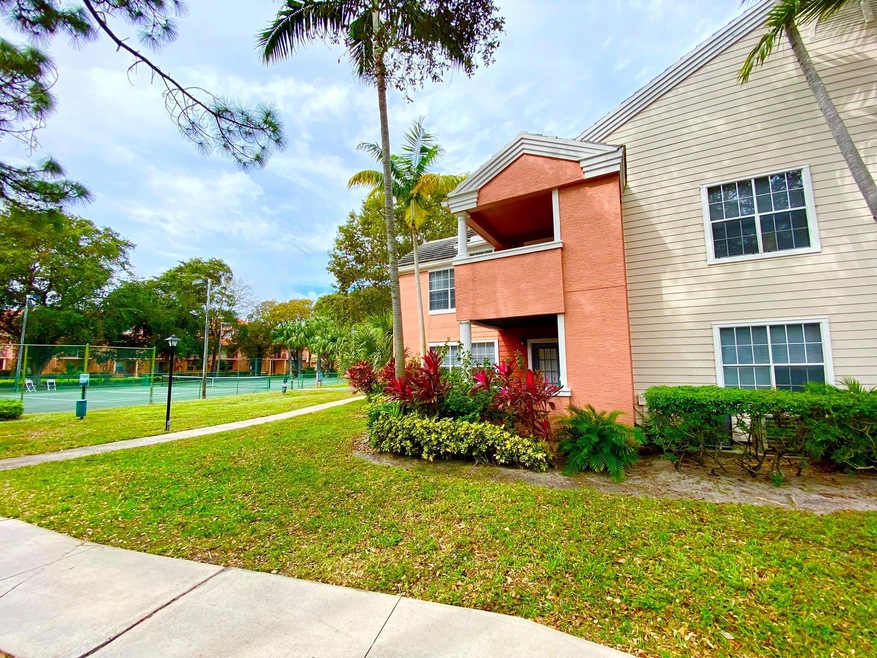 1001 Crystal Way unit P, Delray Beach, FL 33444 - photo 1