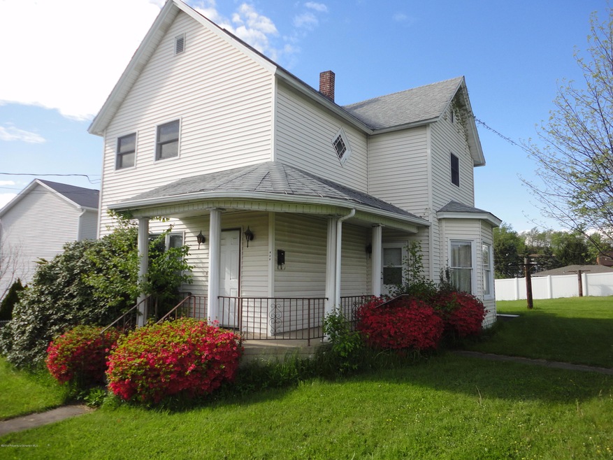 917 Dunmore St, Throop, PA 18512 - photo 1