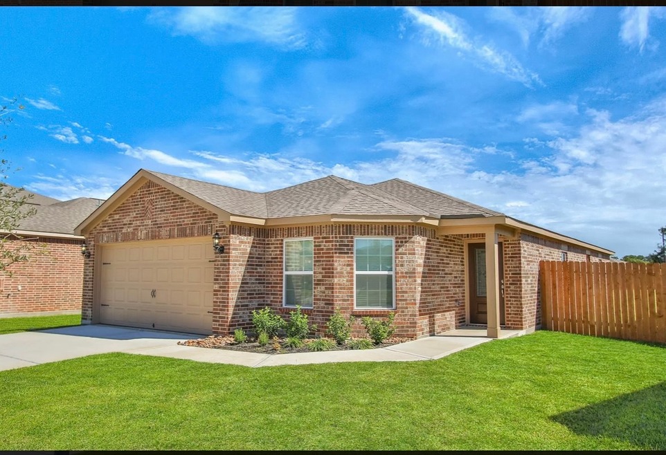 10735 Spring Brook Pass Dr, Humble, TX 77396 - photo 1