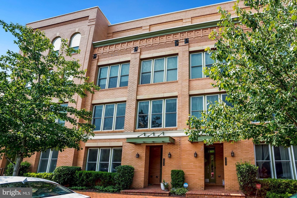 1216 Main Line Blvd unit 101, Alexandria, VA 22301 - photo 1