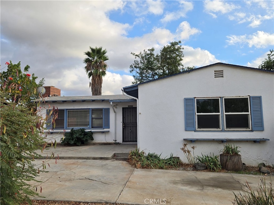 Under Contract $399,000