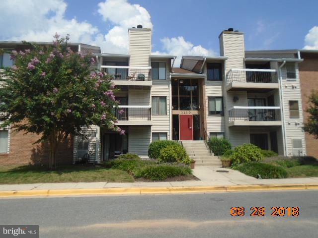 1110 Castle Harbour Way unit 3B, Glen Burnie, MD 21060 - photo 1