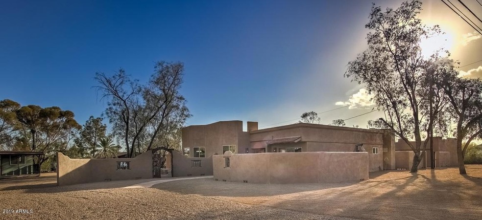 5147 E 12th Ave-1