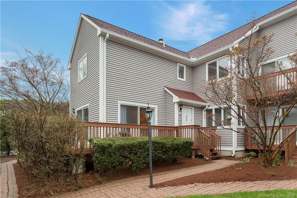 1204 Hope St unit 2, Stamford, CT 06907 - photo 1