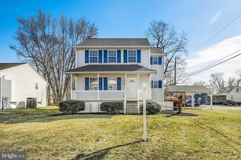 2239 Lincoln Ave, Sparrows Point, MD 21219 - photo 1