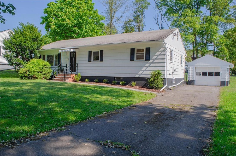 17 Elm St, Ellenville, NY 12428 - photo 1