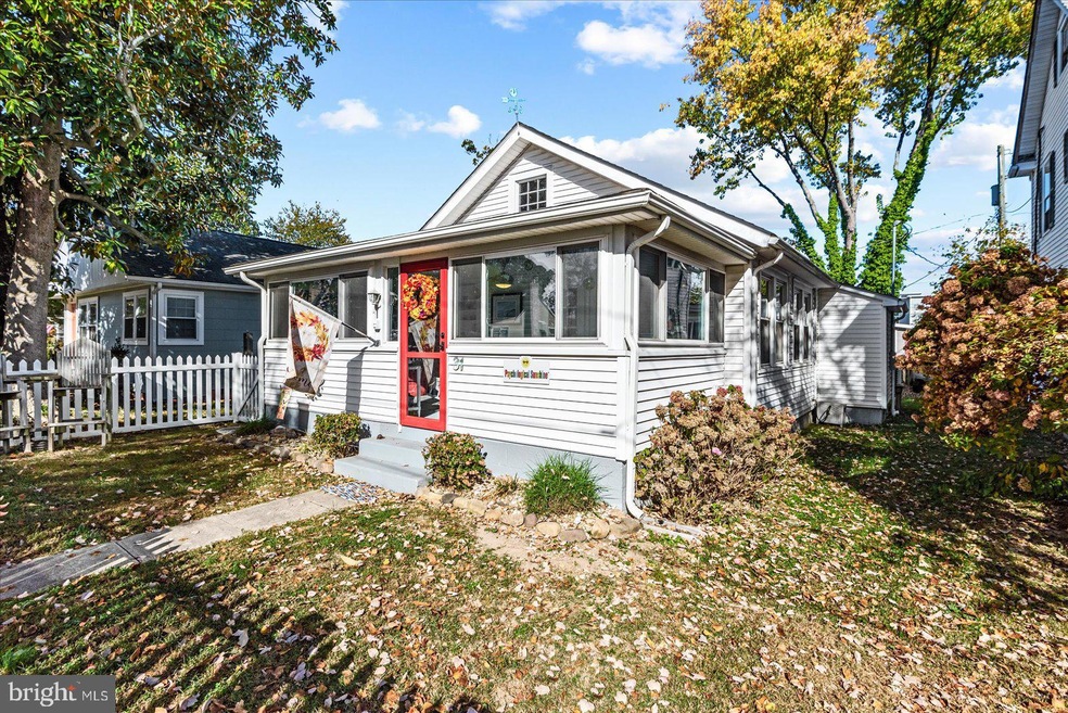 31 Virginia Ave, Colonial Beach, VA 22443 - photo 1