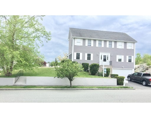 4 Kayla Dr, Saugus, MA 01906 - photo 1