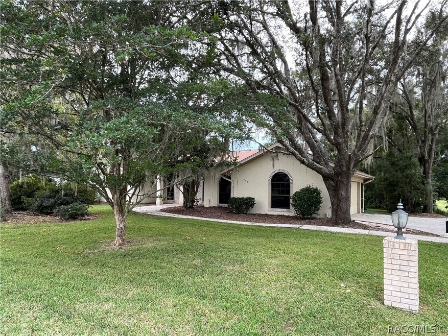 558 E Jenkins Ct, Hernando, FL 34442 - photo 1