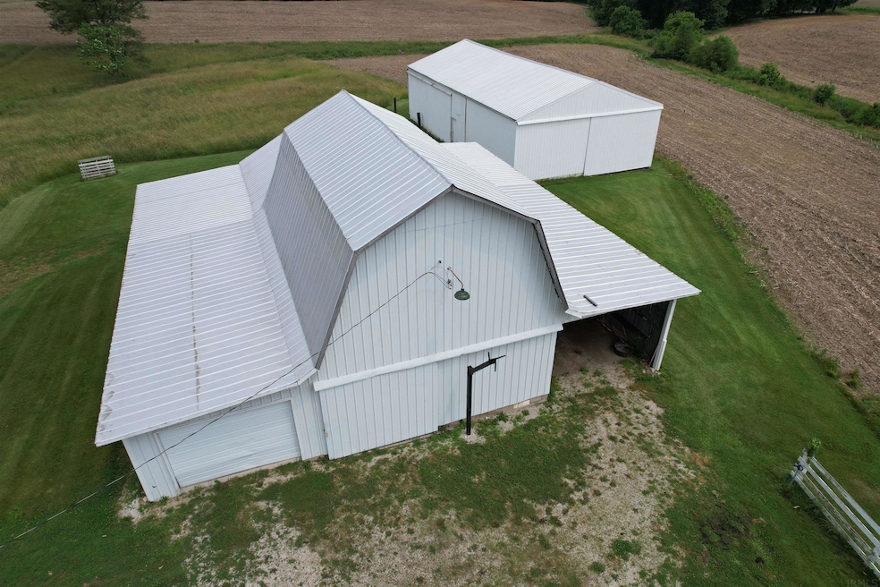 16662 Us Highway 231, Loogootee, IN 47553 - photo 1