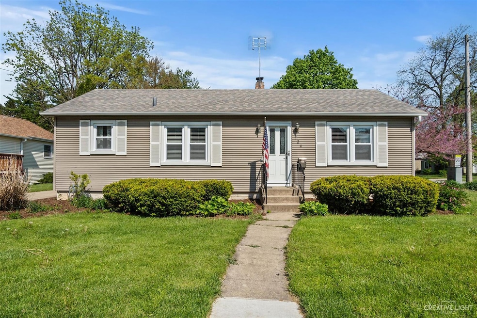 124 S Prairie St, Batavia, IL 60510 - photo 1