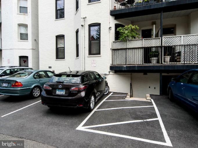 California House unit 103, Washington, DC 20008 - photo 1