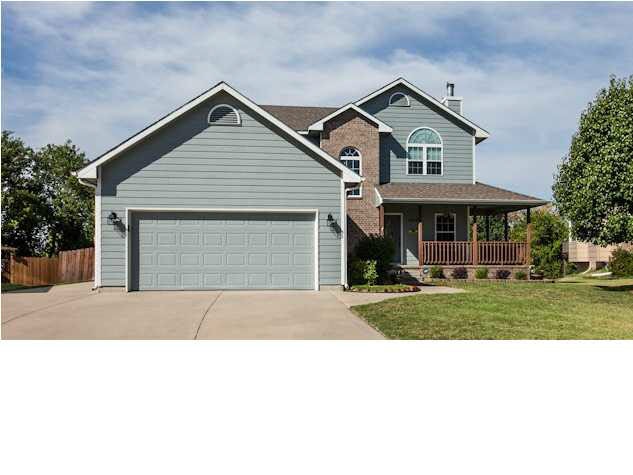Front elevation, 1920 N Beretta Ct, Andover