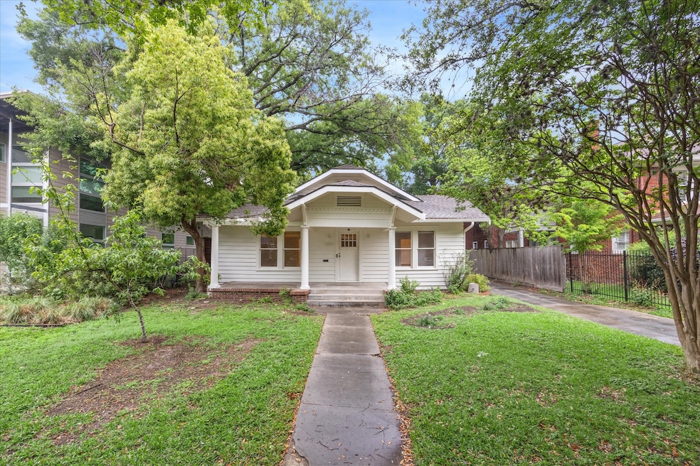 1604 Sul Ross St, Houston, TX 77006 - photo 1