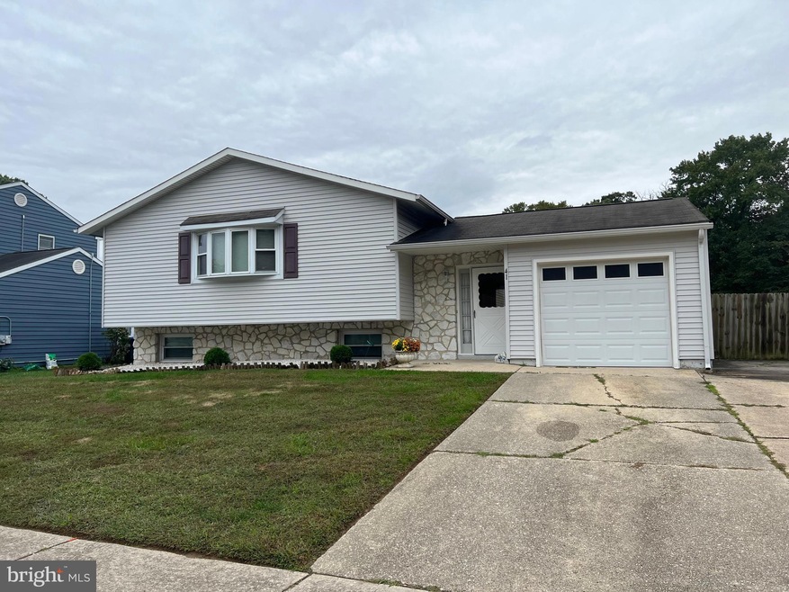 41 Spectrum Dr, Newark, DE 19713 - photo 1