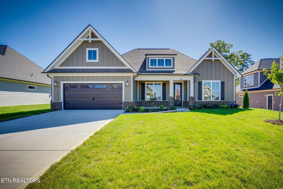Sold $558,900
