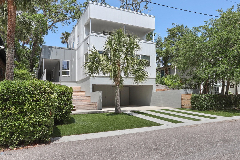 387 8th Street