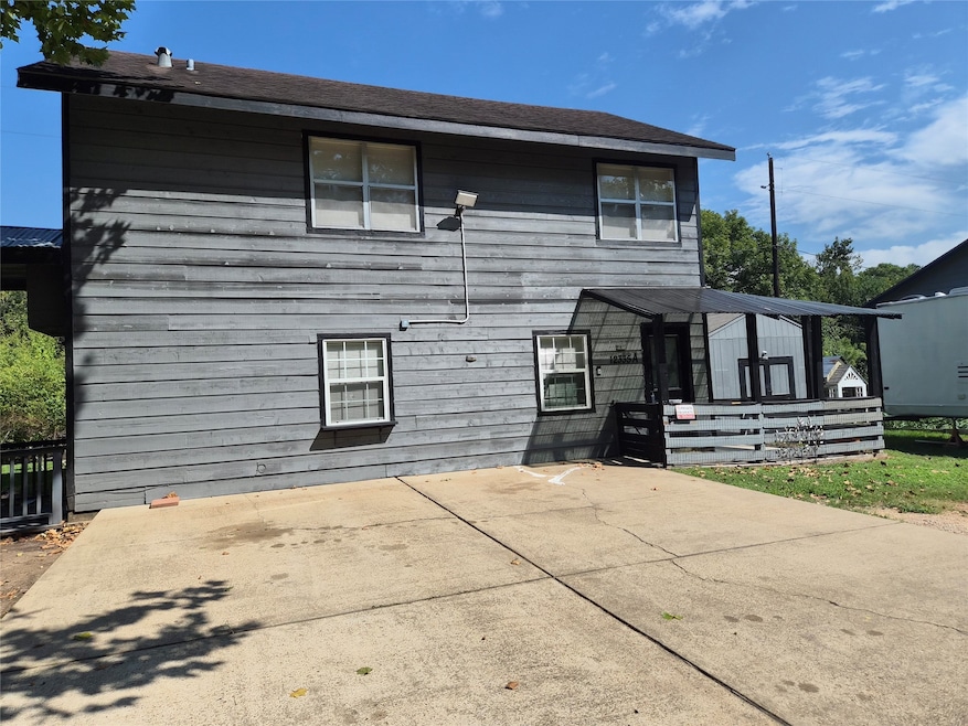 12335 Roy A Rd unit A, Brookside, TX 77581 - photo 1