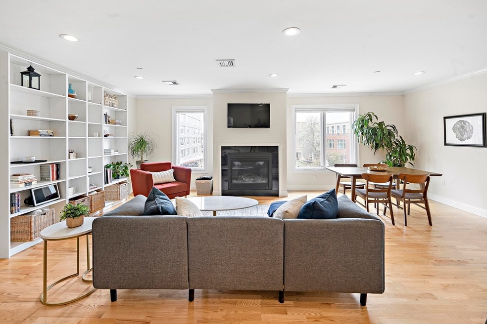 463 Rutherford Ave unit 401, Charlestown, MA 02129 - photo 1