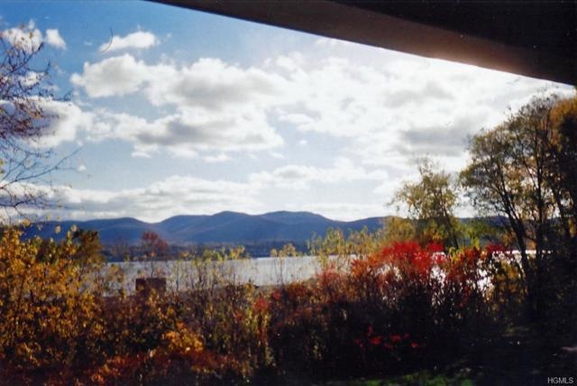 240 Montgomery St unit 1B, Newburgh, NY 12550 - photo 1