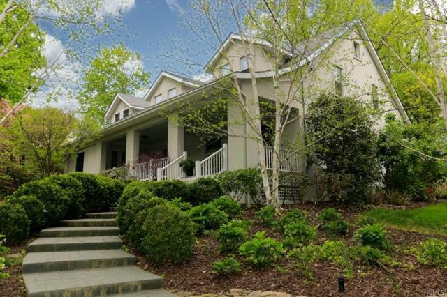 171 Broadway, Pleasantville, NY 10570 - photo 1