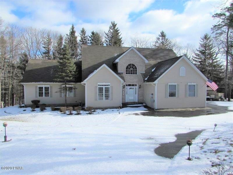 113 Hillside Dr, Hawley, PA 18428 - photo 1