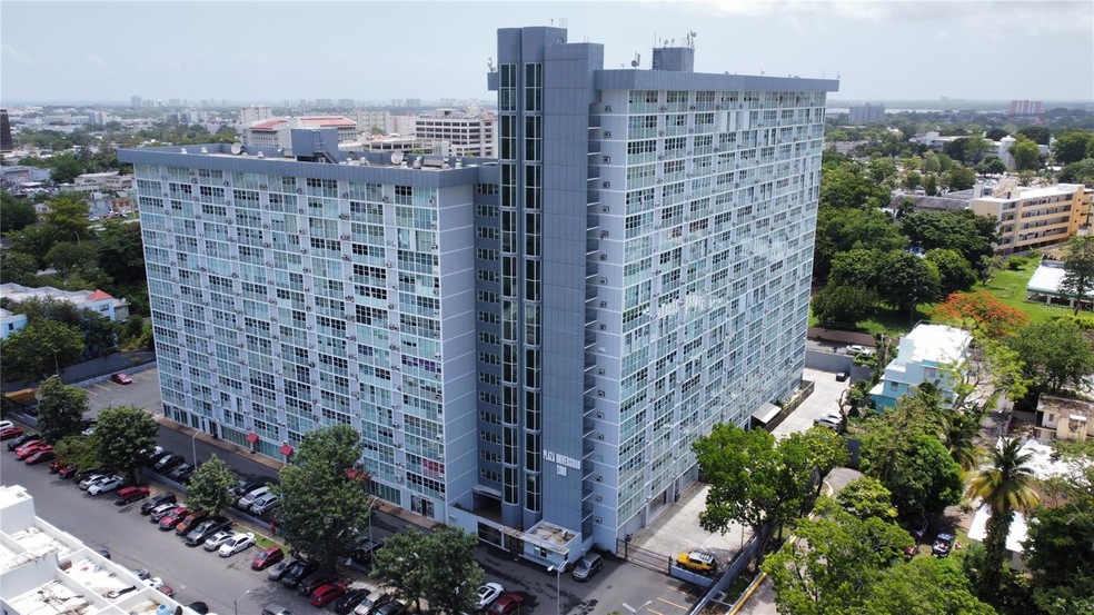 839 Calle Añasco Plaza Universidad 2000 unit 2001, San Juan, PR 00901 - photo 1