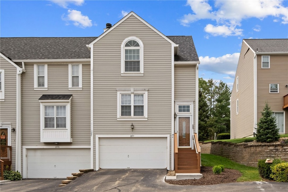 Welcome To 2694 Hunters Point!