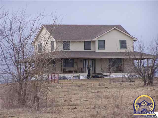 14585 V Rd, Hoyt, KS 66440 - photo 1