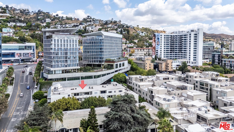 1228 N La Cienega Blvd unit 102, West Hollywood, CA 90069 - photo 1