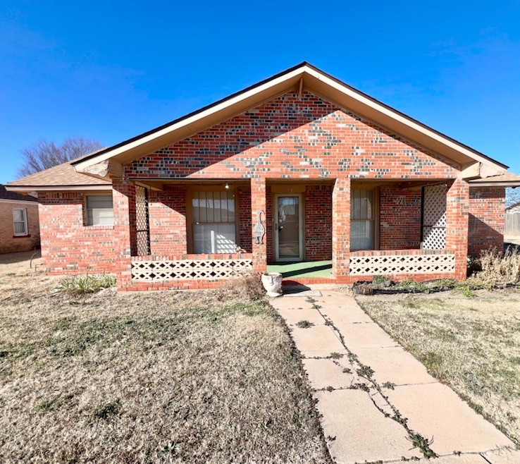 614 SW 2nd St, Lockney, TX 79241 | Homes.com