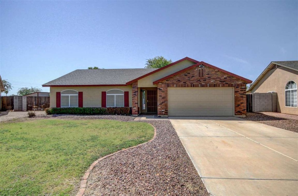 865 W Mesquite Ave