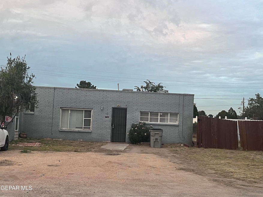 813 Elmwood Ct unit A, El Paso, TX 79932 - photo 1