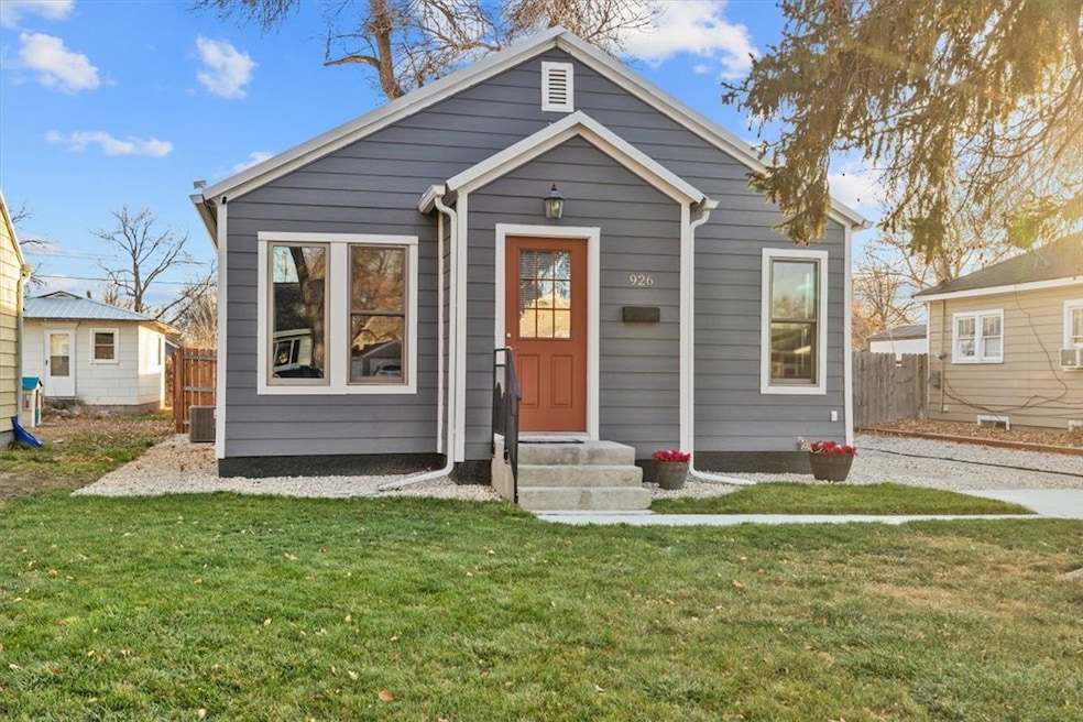 926 Terry Ave, Billings, MT 59101 - photo 1