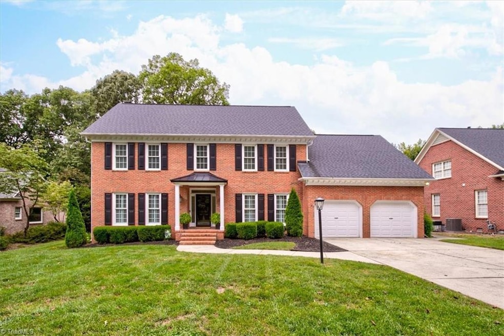 Under Contract $549,900