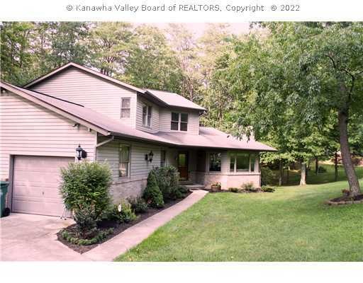 213 Cedar Dr, Scott Depot, WV 25560 - photo 1