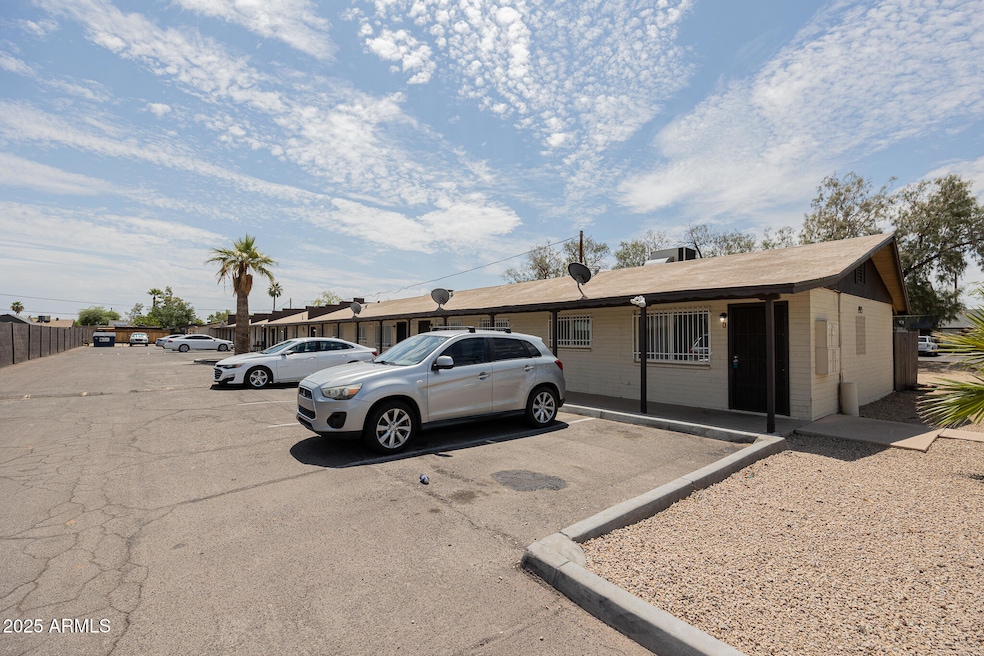 1915 N 26th Place unit 1, Phoenix, AZ 85008 - photo 1