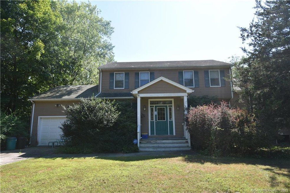 235 N Anguilla Rd, Pawcatuck, CT 06379 - photo 1