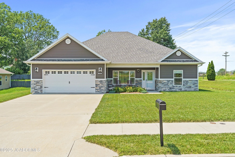 15409 Allegiance Ave-1