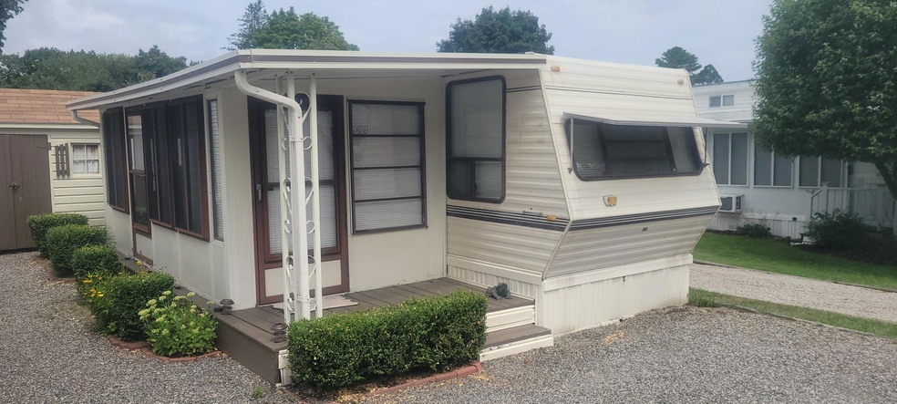 9 Bourne Ave unit C14, Wells, ME 04090 - photo 1