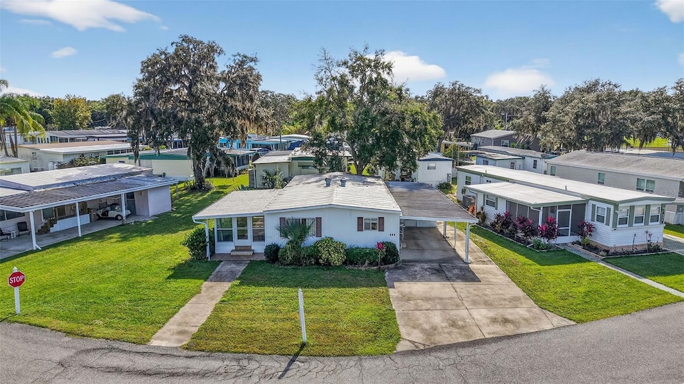 563 Tammi Dr, Leesburg, FL 34788 - photo 1