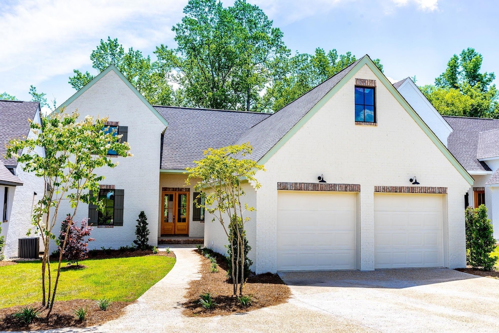 1 Exterior (3 of 5)