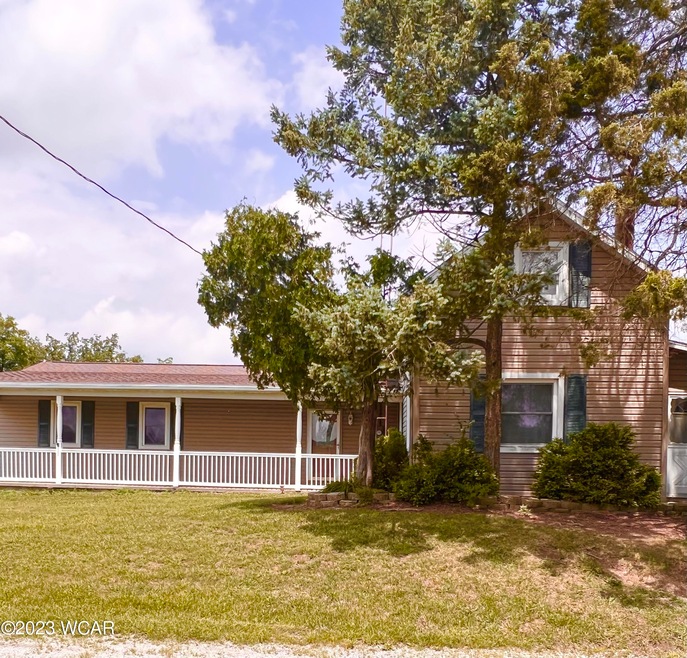 23213 Fairmount Rd, Waynesfield, OH 45896 - photo 1